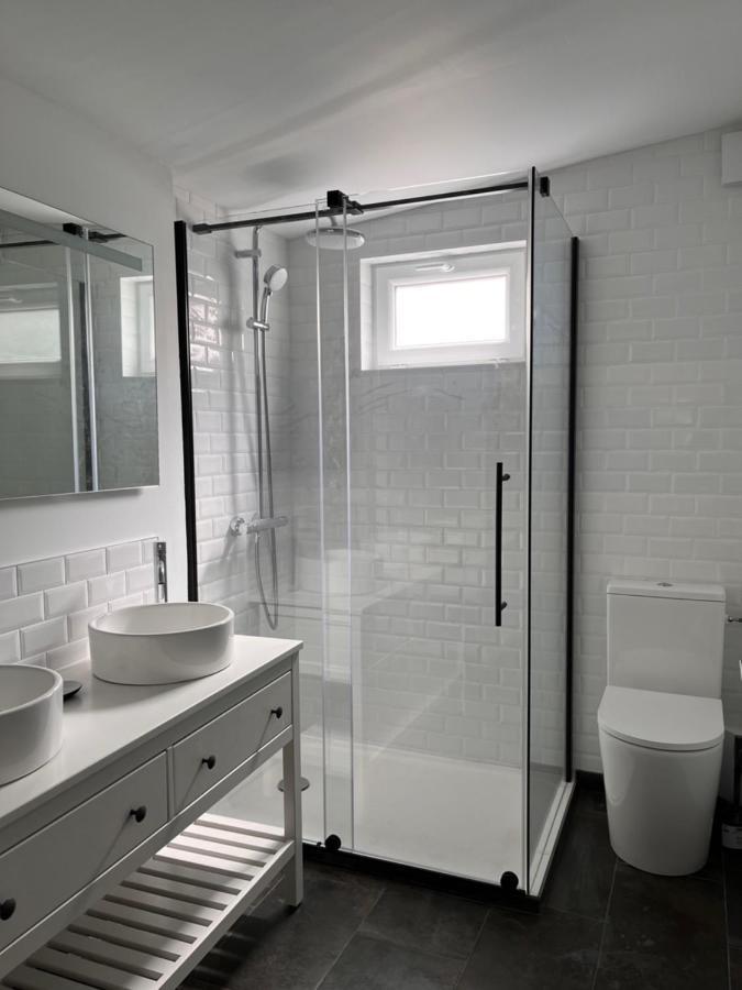 Maisonnette Independante Avec Jardin/Patio Ним Экстерьер фото