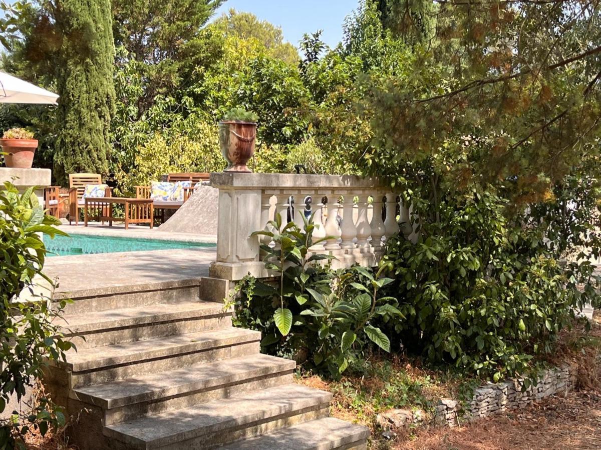 Maisonnette Independante Avec Jardin/Patio Ним Экстерьер фото