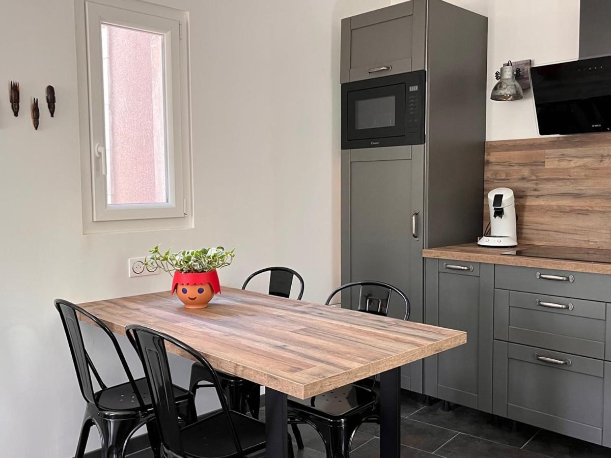 Maisonnette Independante Avec Jardin/Patio Ним Экстерьер фото