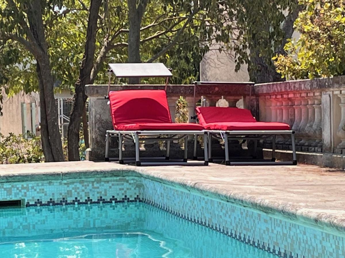 Maisonnette Independante Avec Jardin/Patio Ним Экстерьер фото